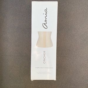 Amia, waist trainer, beige, sculpts perfectly to accentuate your body’s curves S